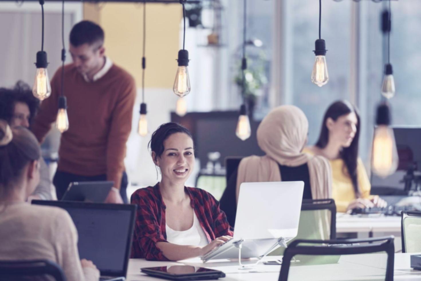 Sesión de taller de optimización de contenido en Contenidoquerankea